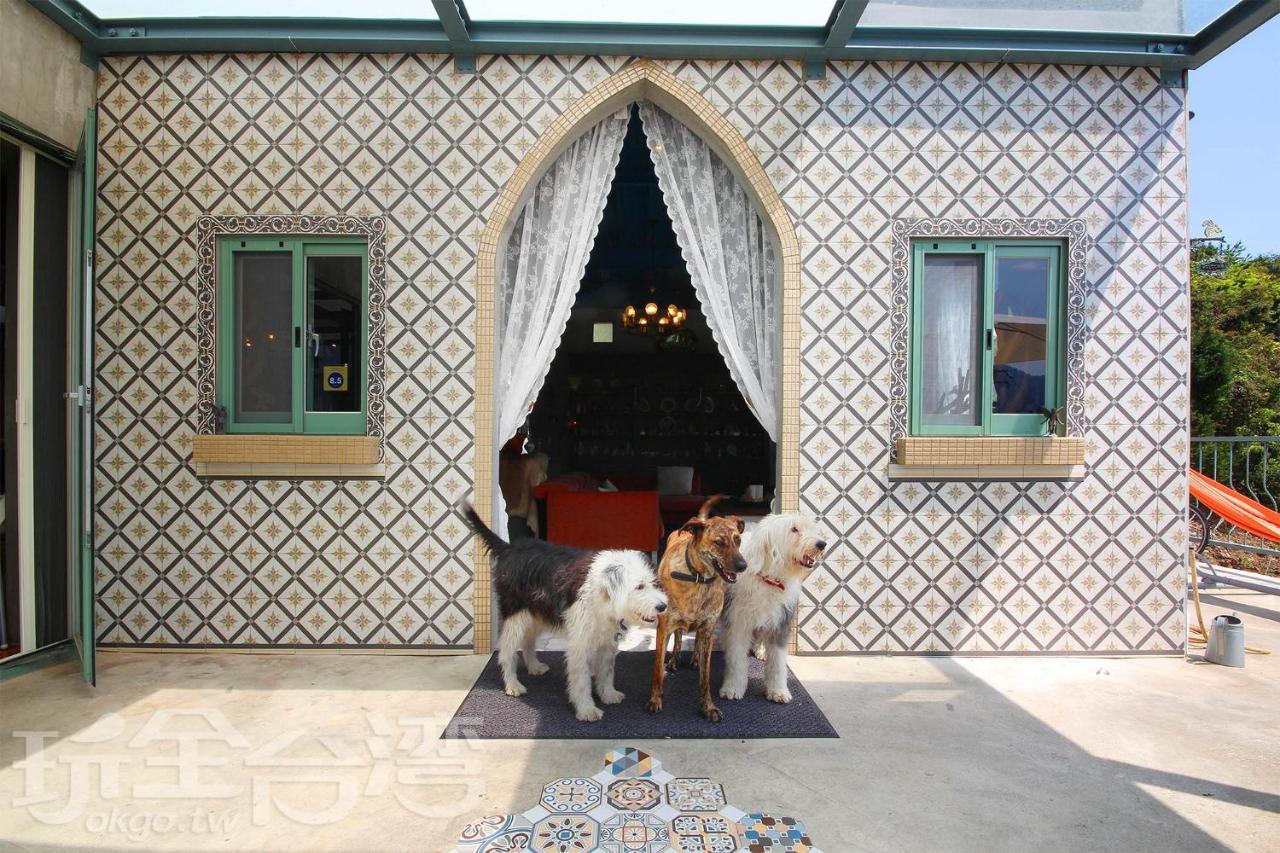 仁愛郷 Moose & Squirrel Bed & Breakfast エクステリア 写真