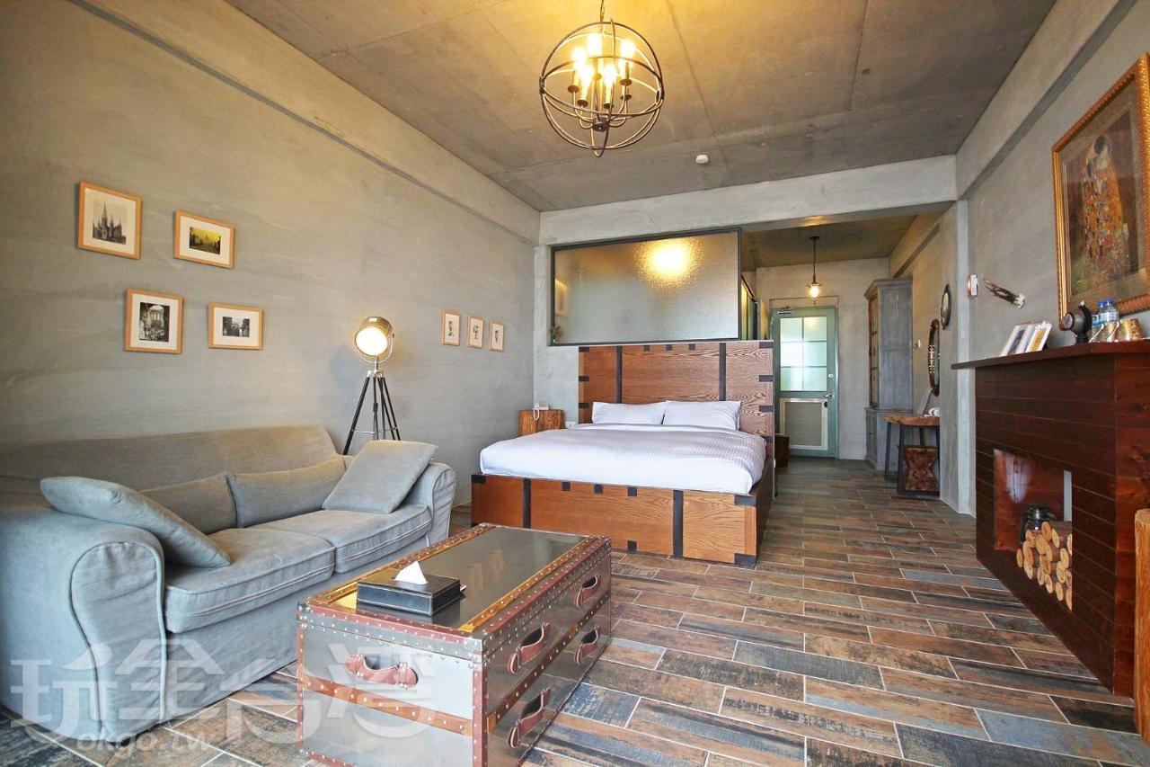仁愛郷 Moose & Squirrel Bed & Breakfast エクステリア 写真