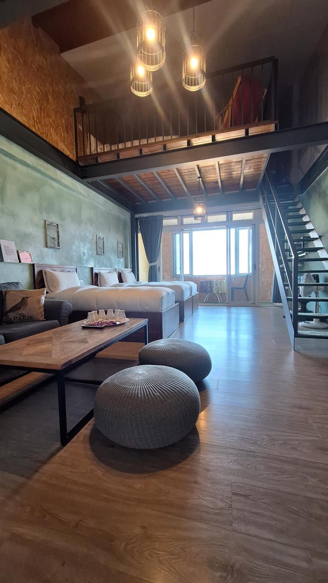 仁愛郷 Moose & Squirrel Bed & Breakfast エクステリア 写真