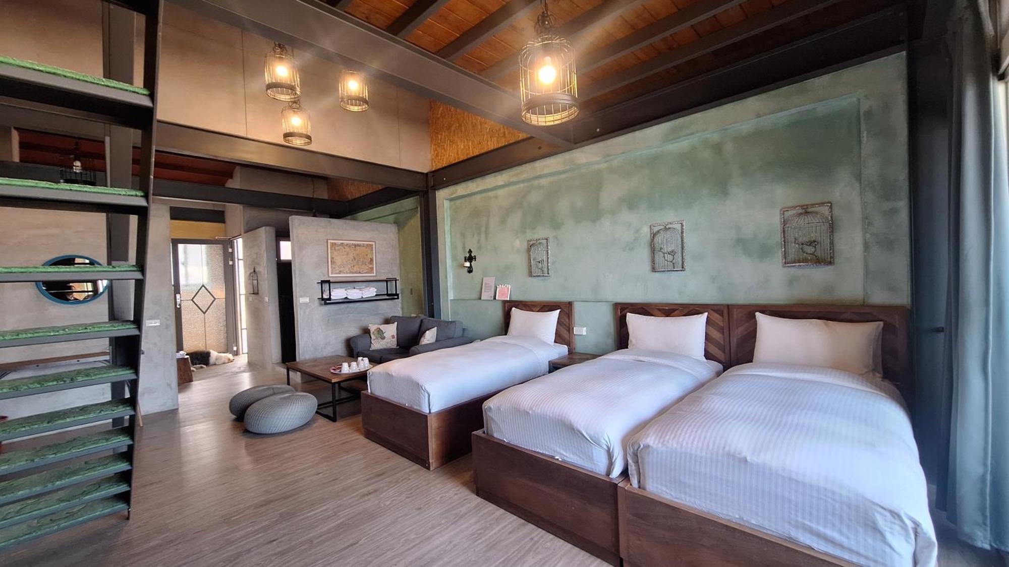 仁愛郷 Moose & Squirrel Bed & Breakfast エクステリア 写真